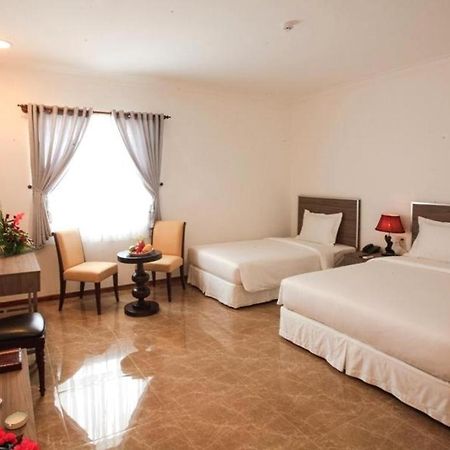 Den Long Do Hotel Nha Trang Exterior foto
